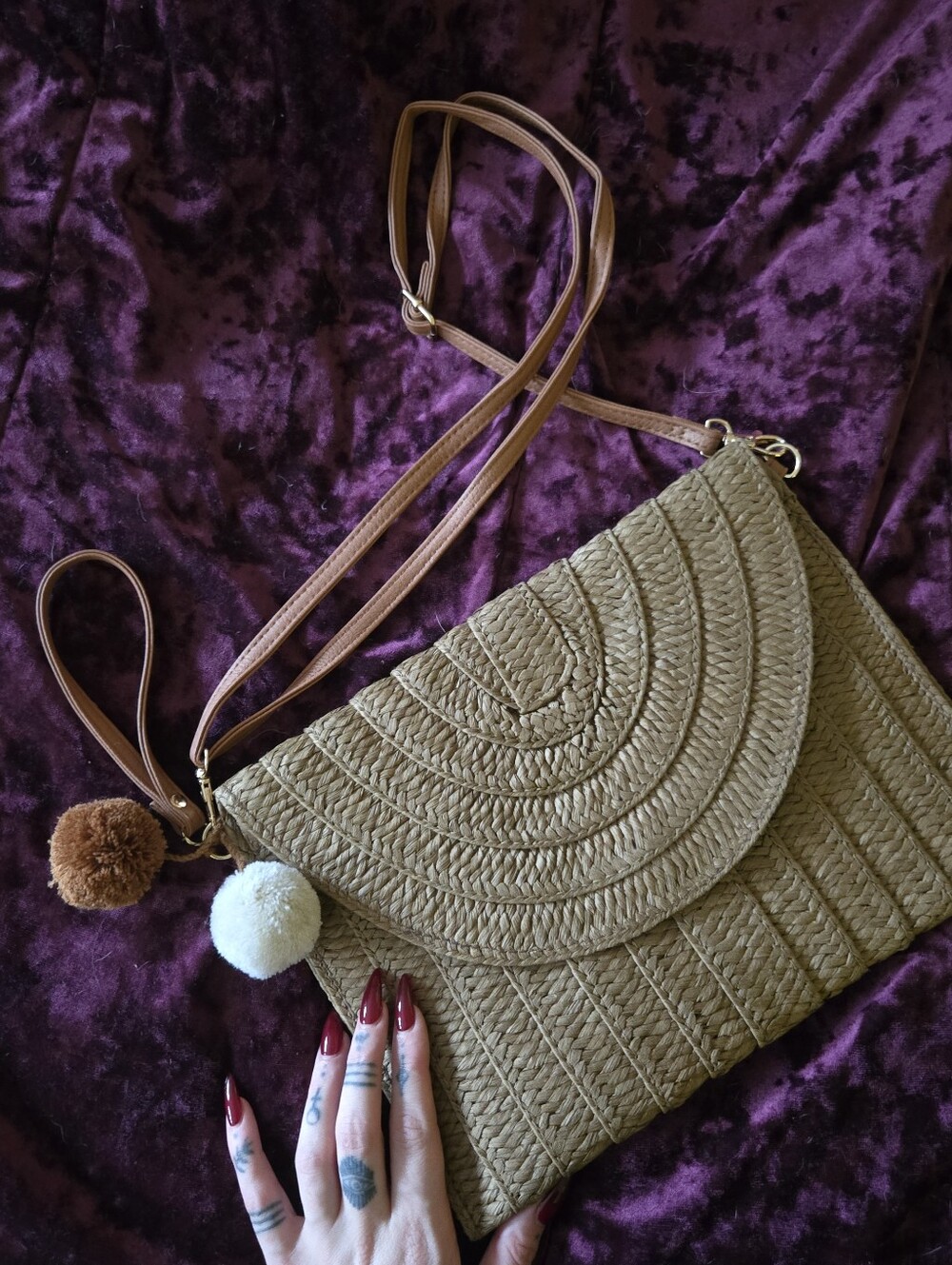 Brand New Woven Raffia Envelope Clutch Shoulder Bag w Pom Poms